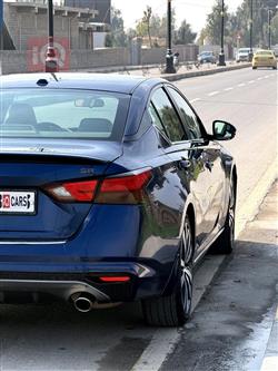 نيسان ألتيما